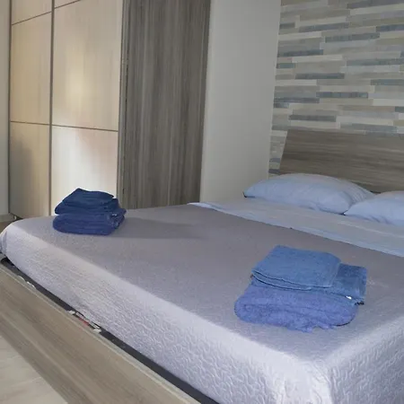 Ad Un Passo Dal Mare Apartamento Porto SantʼElpidio