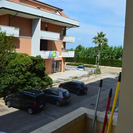 Ad Un Passo Dal Mare Apartment